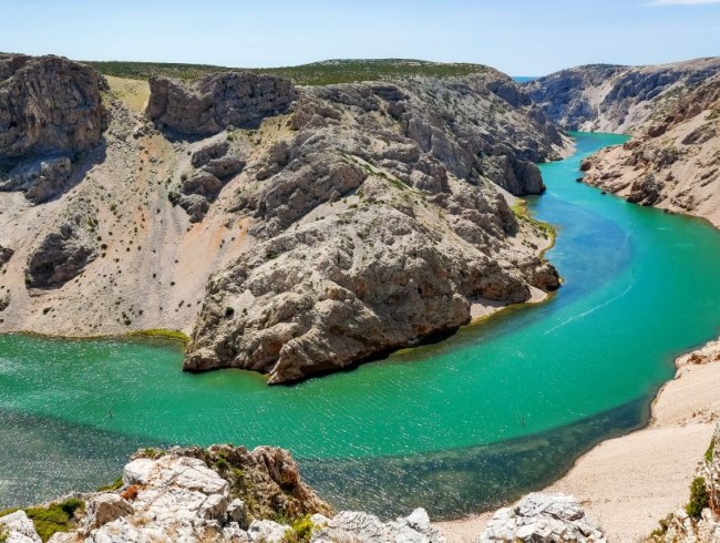 Canyon nahe der kroatischen Küste  © Shutterstock