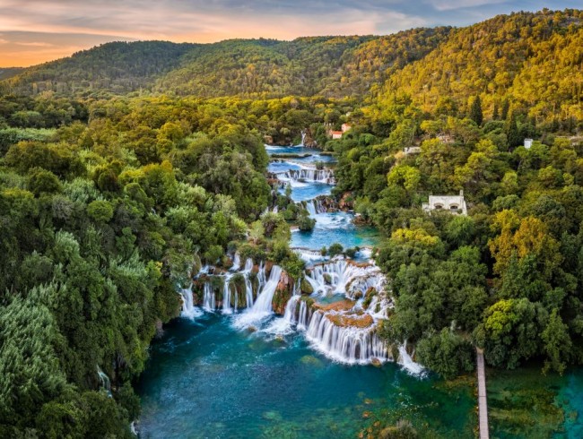 Luftaufnahme Nationalpark Krka Wasserfälle © Shutterstock
